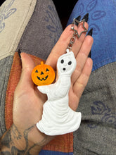 Halloween Vintage blow mold keychain