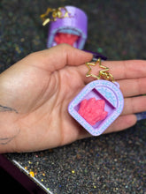 Crystal shelf fidget clicker keychain