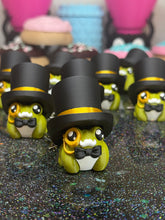 Royal Frog Top Hat clicker